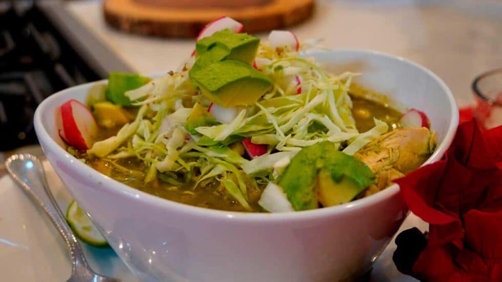 Homemade Green Chicken Pozole | Juanita's Foods
